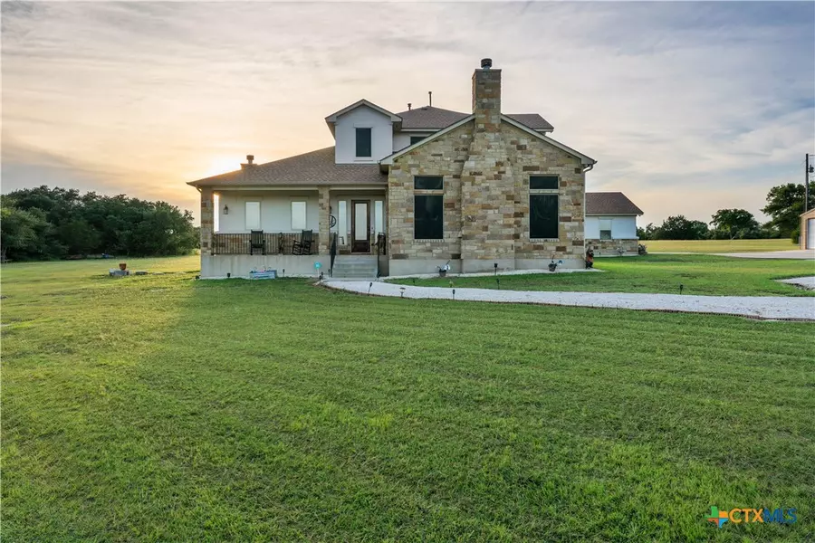 1224 Hidden Springs DR, Salado, TX 76571
