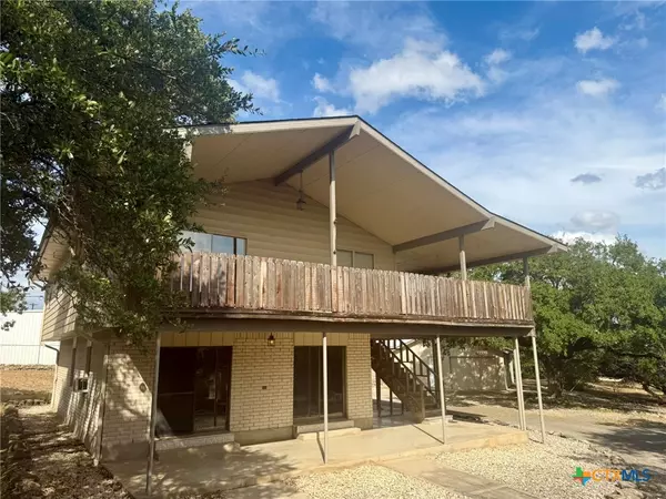 Canyon Lake, TX 78133,275 Halm DR