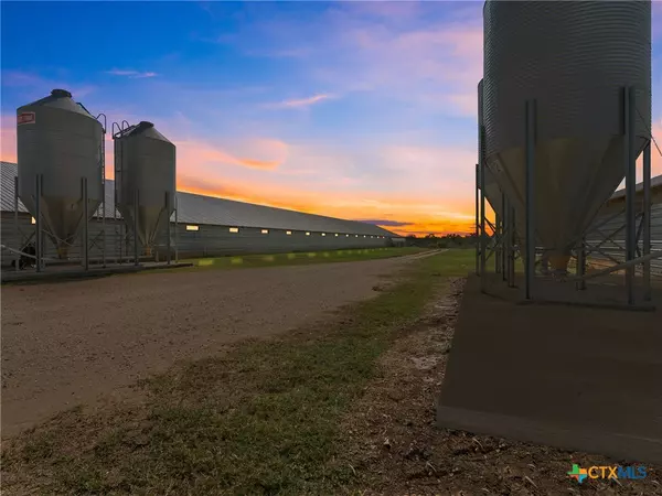 Harwood, TX 78632,6492 State Highway 304