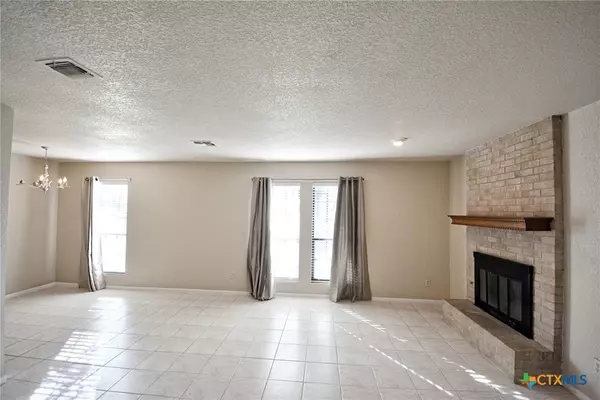 New Braunfels, TX 78130,1024 Mission DR #B