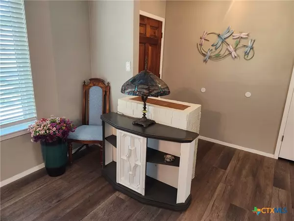 Brady, TX 76825,108 Parkview