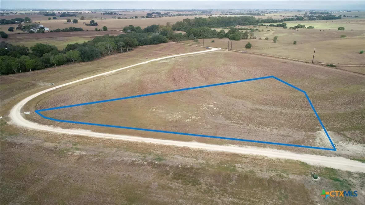 Shiner, TX 77984,511 CR 362 #Lot 12