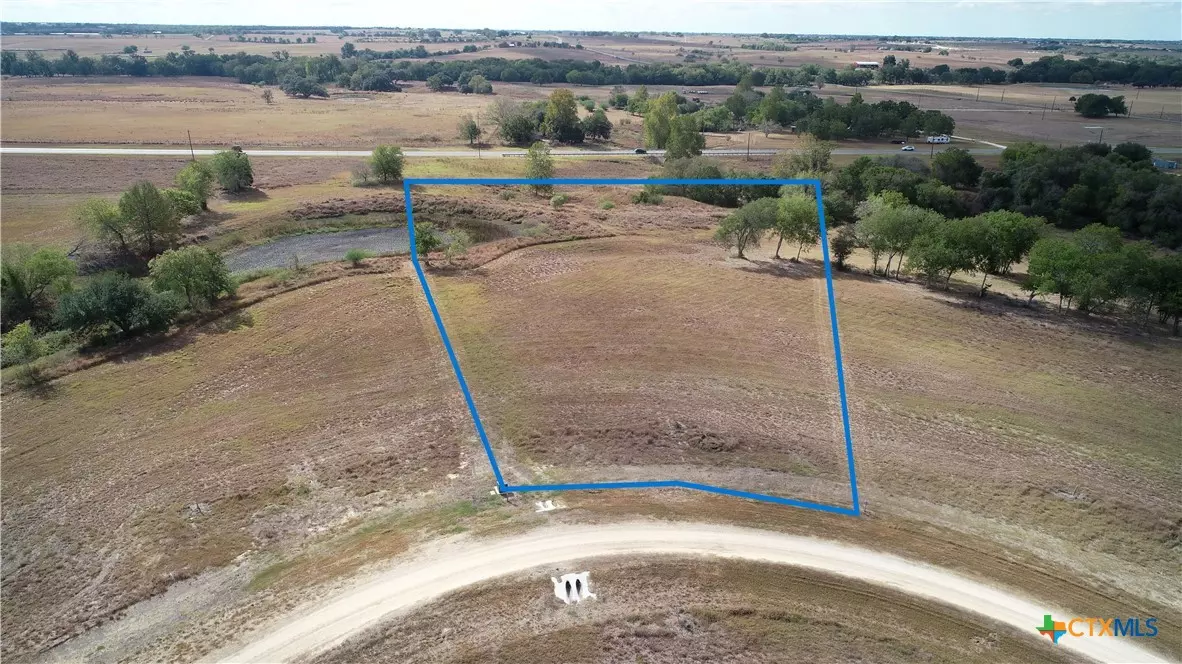 Shiner, TX 77984,511 CR 362 #Lot 6