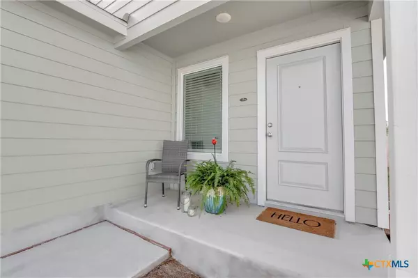 New Braunfels, TX 78130,3230 Mound RDG