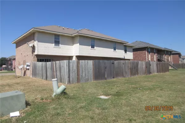 Killeen, TX 76543,1701 Spring Rose CIR