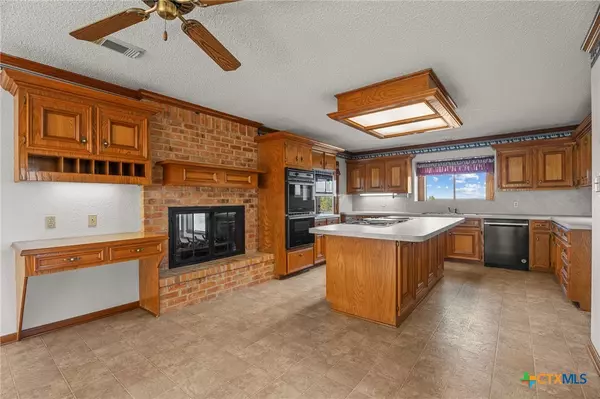 Canyon Lake, TX 78133,1366 Highland Terrace DR