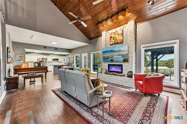 Wimberley, TX 78676,66 Woodcreek DR