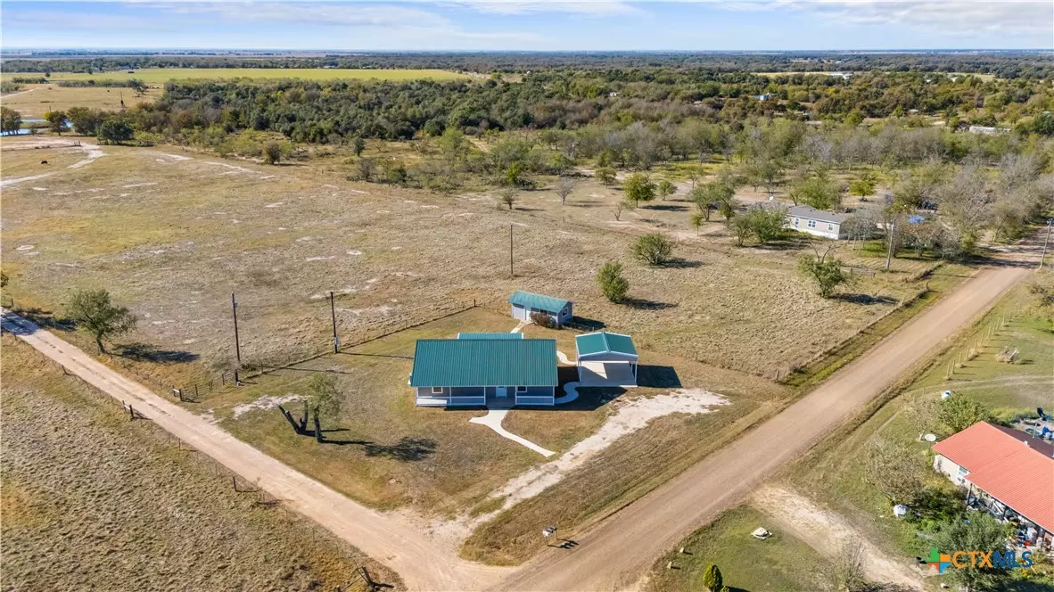 Bartlett, TX 76511,302 County Road 422