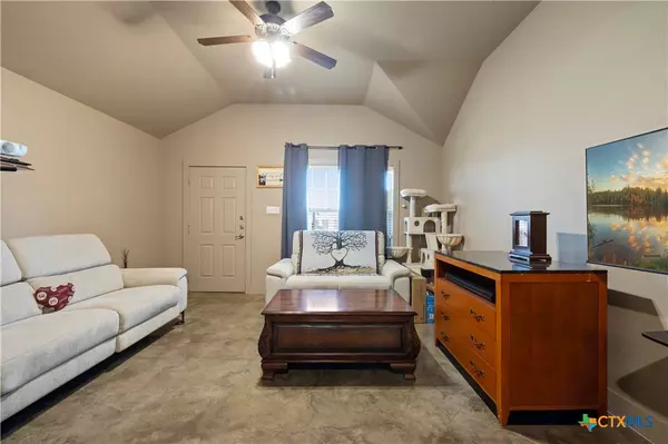 Temple, TX 76501,1239 Honor LN