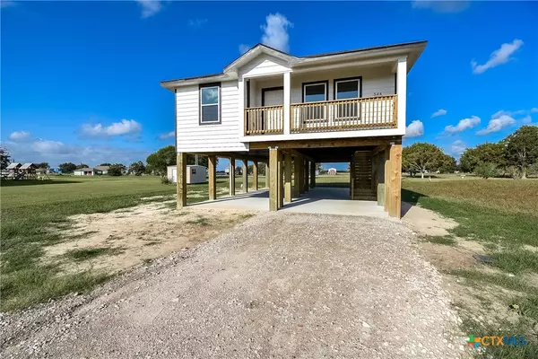 Palacios, TX 77465,544 Buckskin DR