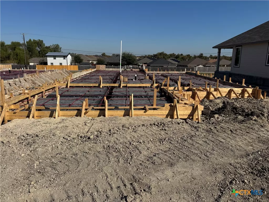 Temple, TX 76504,1912 Meridian LOOP