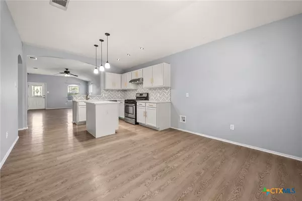 Buda, TX 78610,180 Firebush WAY