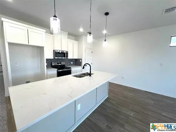 Temple, TX 76504,931 Antelope TRL