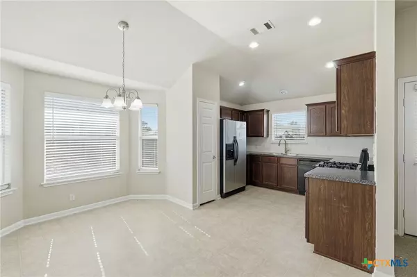 Hutto, TX 78634,119 Bayliss ST