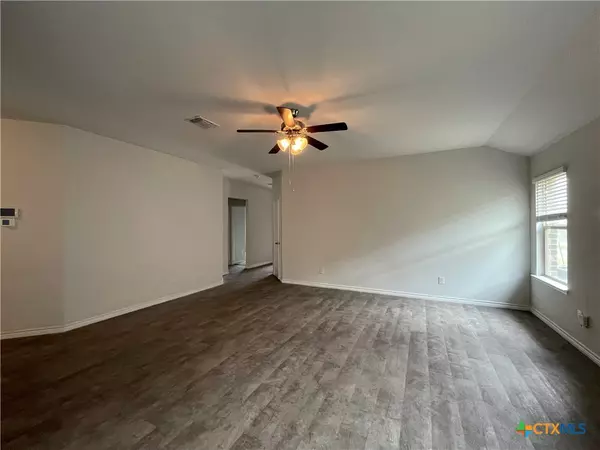 Belton, TX 76513,6161 Lavaca DR