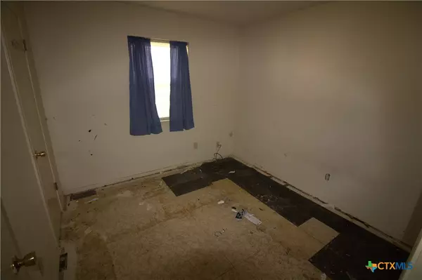 Garland, TX 75040,601 John Glenn DR