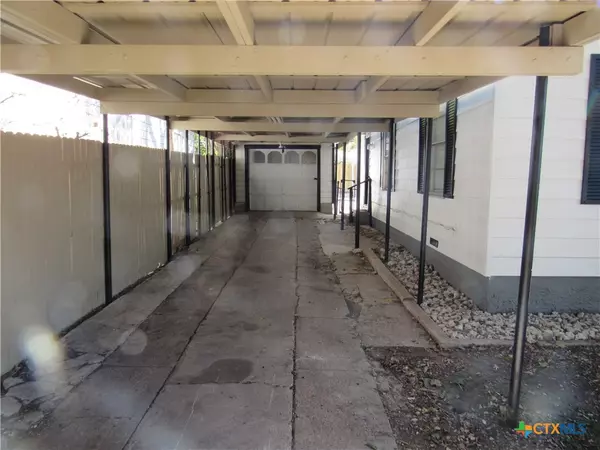 Temple, TX 76504,1325 S 17th ST