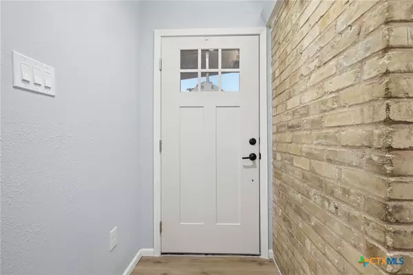 San Antonio, TX 78218,534 Cicero DR