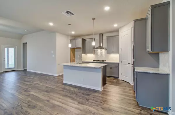 New Braunfels, TX 78132,1307 Red Fox