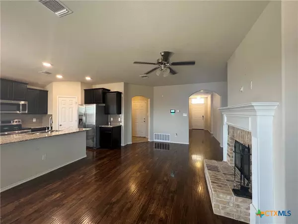 Killeen, TX 76542,208 Christopher DR