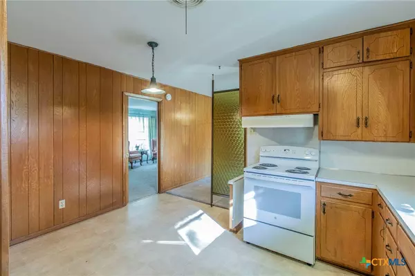 Temple, TX 76501,207 W Welton AVE