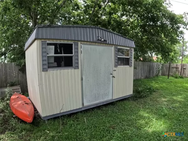 Port Lavaca, TX 77979,119 Runnels ST