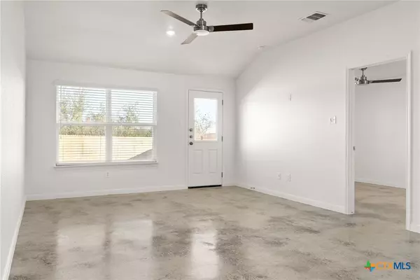 Killeen, TX 76543,808 Wax Myrtle CT #A