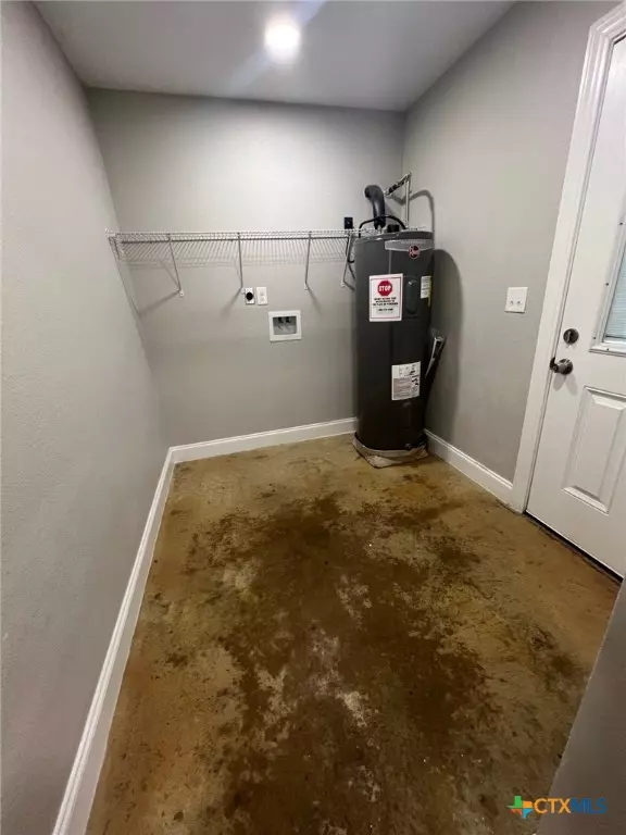 Luling, TX 78648,661 W Austin ST #P