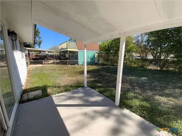 Converse, TX 78109,304 Deborah DR