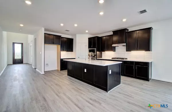 New Braunfels, TX 78130,762 Groudsel Avenue