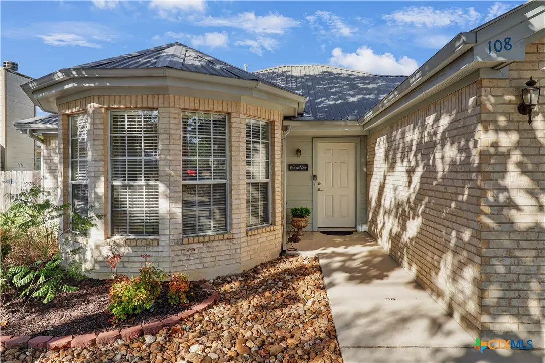 San Marcos, TX 78666,108 Dolly ST