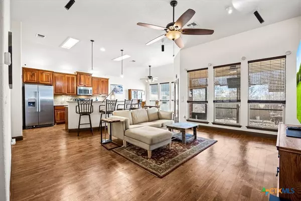 New Braunfels, TX 78130,2308 Megan