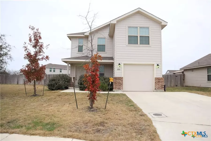 2216 Mayfield LN, Seguin, TX 78155