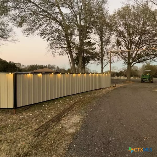 Caldwell, TX 77836,1144 STATE HWY 36