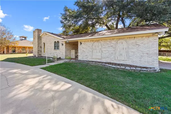 Salado, TX 76571,905 Mill Creek DR