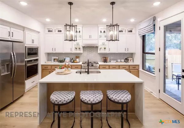 Austin, TX 78744,9300 Hamadryas DR