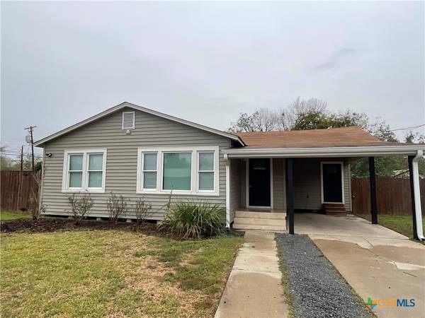 207 S George ST, Victoria, TX 77901