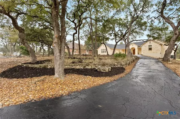 New Braunfels, TX 78132,372 Shady Hollow