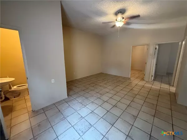 San Marcos, TX 78666,1410 Marlton ST #6