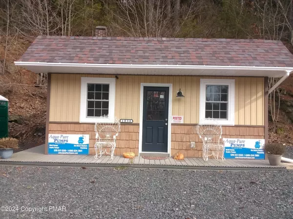 1080 Fireline RD, Palmerton, PA 18071