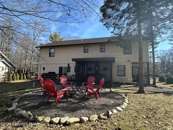 Pocono Lake, PA 18347,155 Tommys LN