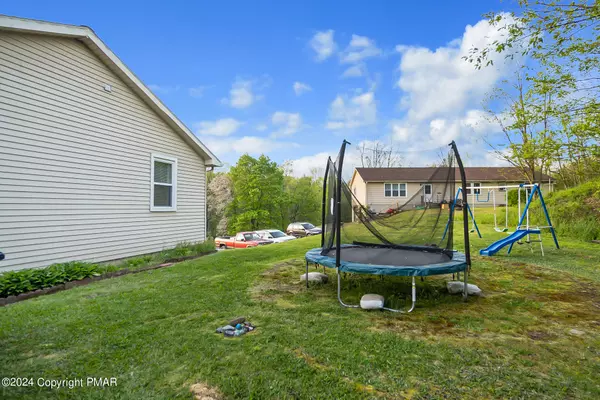 Lehighton, PA 18235,1061 Fredericks Grove RD