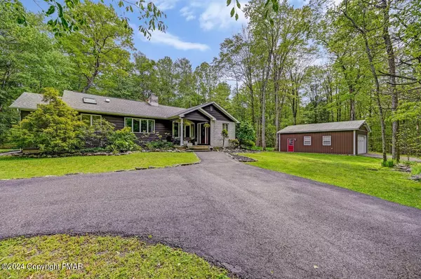 Albrightsville, PA 18210,7 Mushroom LN