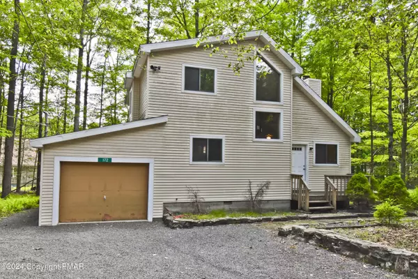 172 Choctaw DR, Pocono Lake, PA 18347