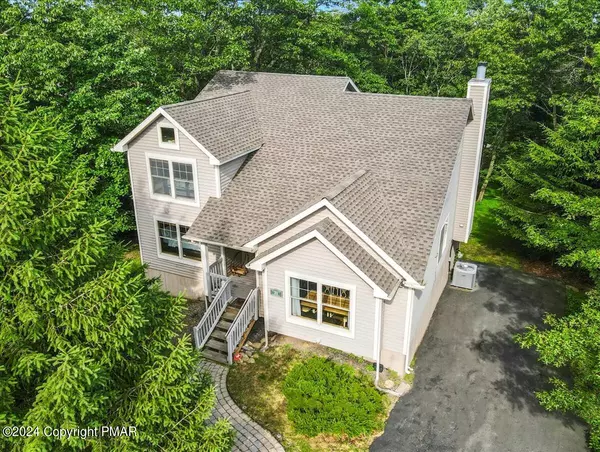 184 Upper Deer Valley RD, Tannersville, PA 18372