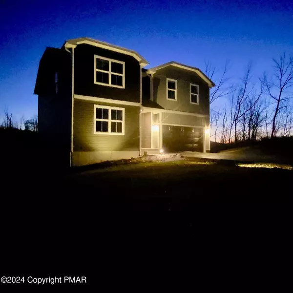 9 Mooreland LN, New Ringgold, PA 17960