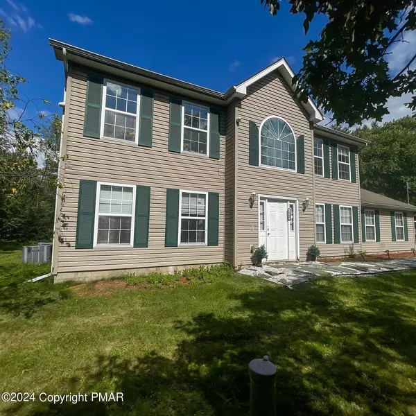 1900 Butte RD, Blakeslee, PA 18610