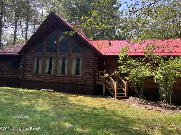 1110 Ranger TRL, Pocono Lake, PA 18347