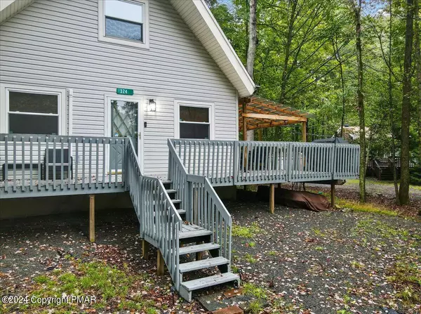 Pocono Lake, PA 18347,324 Stroud CT