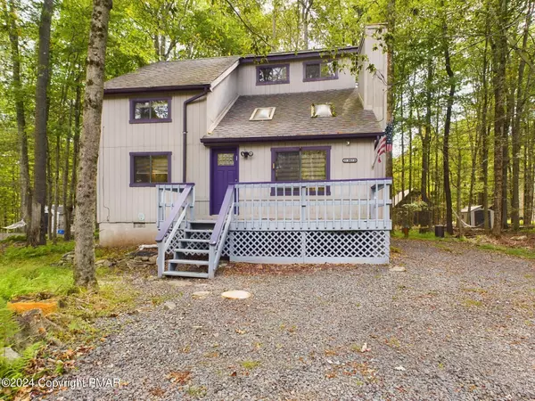 206 Maxatawny DR, Pocono Lake, PA 18347